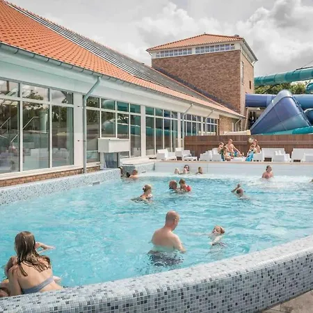 Willa Luxe 8 Persoons 'golfvillatexel' Vlakbij Zee De Cocksdorp (Texel)